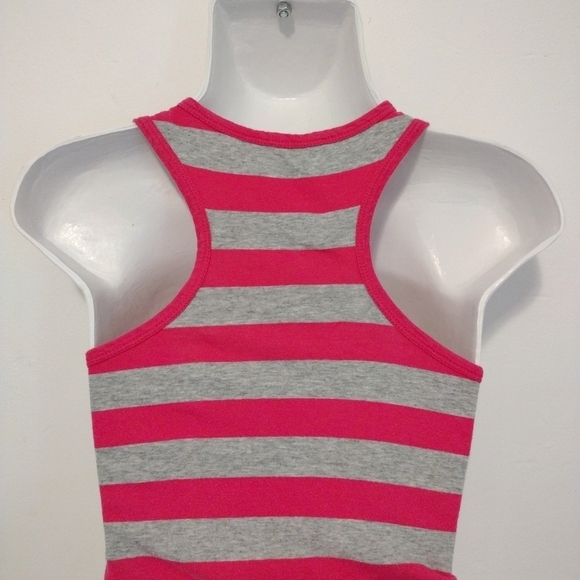 Active Basic - Striped Sleeveless Top - Picture 5 of 8